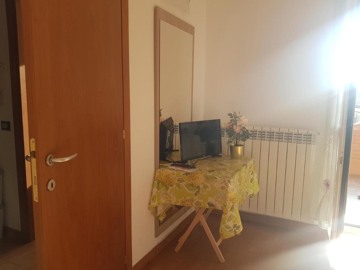 La Quercia Fiorita Hotel Trivolzio Buitenkant foto